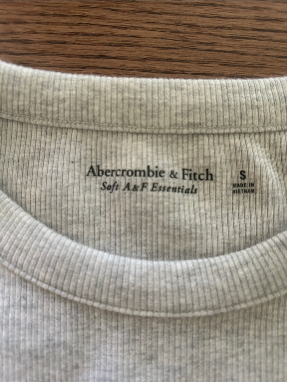 Essential Rib Tuckable Crew Tank - Picture 3 of 4